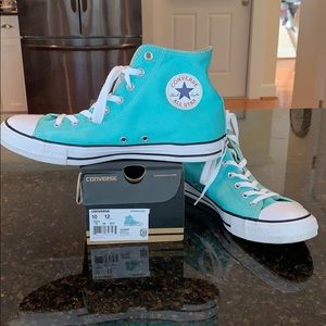 Converse Chuck Taylor Hightops